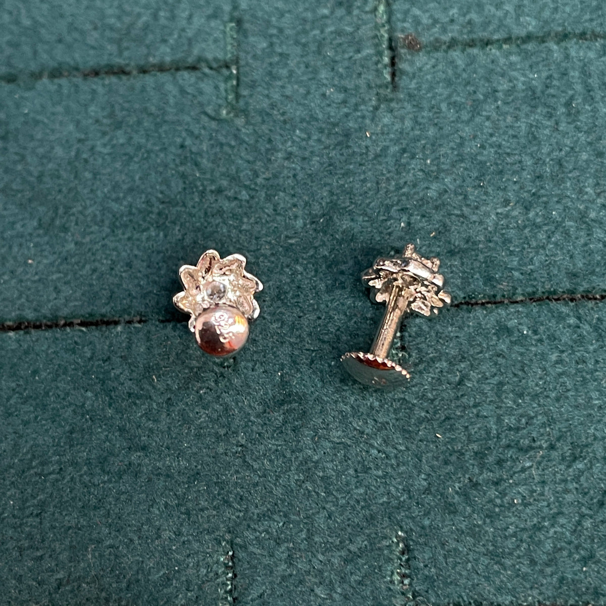 92.5 Sterling Silver Solitaire CZ Sunflower Prong Stud Earrings for Women pair