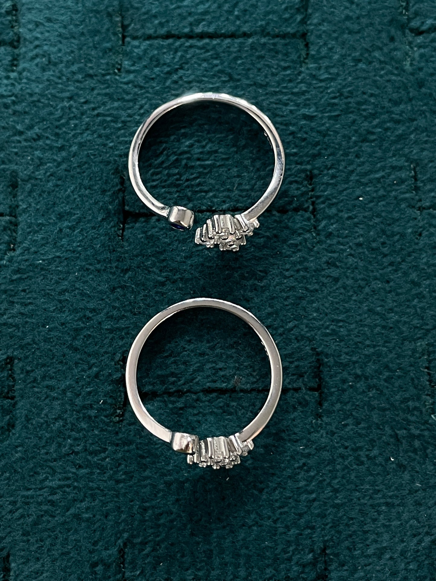 92.5 Silver 5 Stone Cross Cluster Adjustable Toe Rings for Women | Blue & White Stone Design