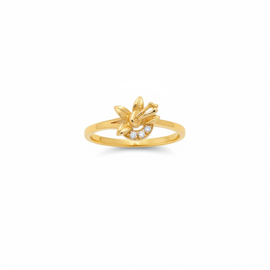 92.5 silver gold plated classy leaf ring size 14