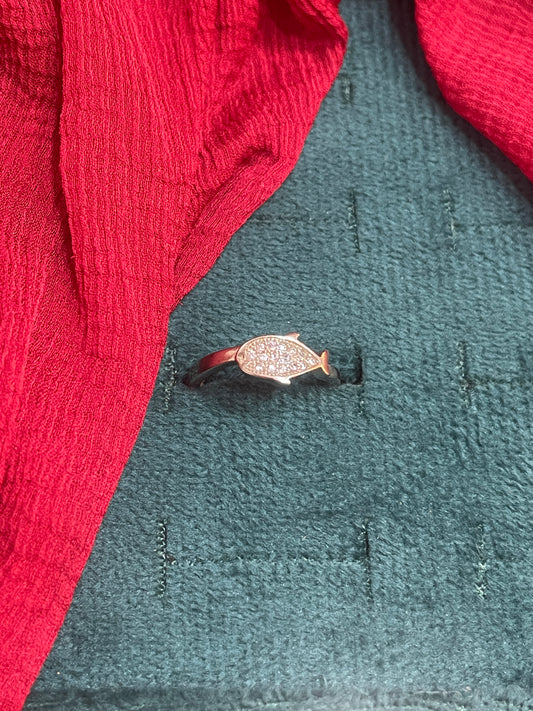 92.5 Silver Fish Ring for Women Size 10 | Unique Aqua-Inspired Design | Elegant Fashion Jewellery