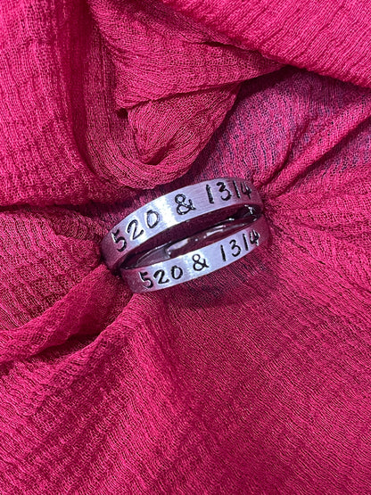 92.5 silver classy couple rings size(men’s:18;women’s:12)