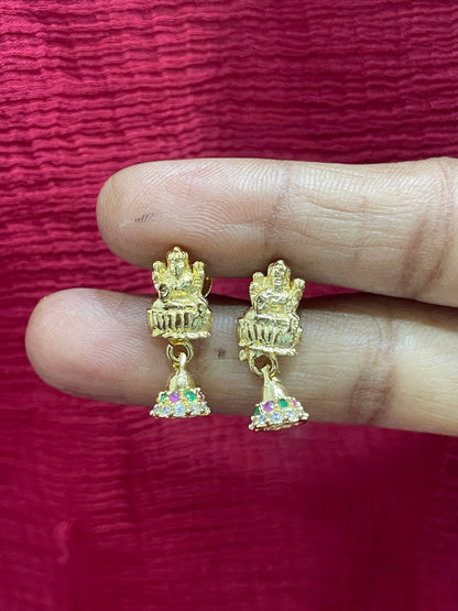 92.5 silver gold plated temple minimal earrings