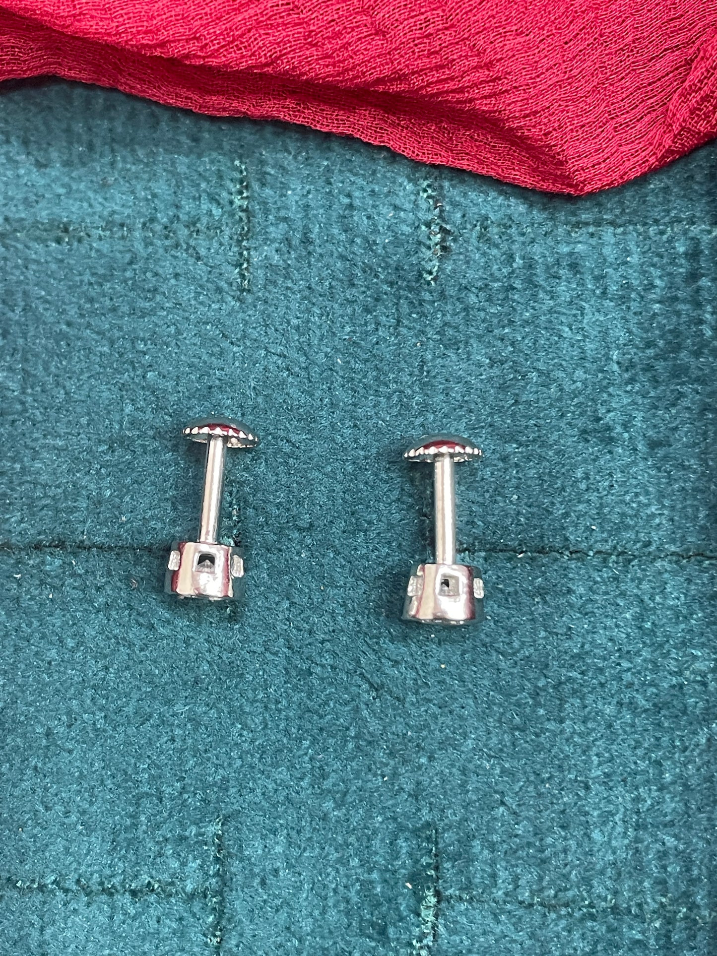 92.5 Silver Round Stone Studs Pair