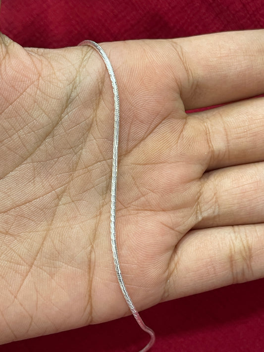 92.5 silver stylish sleek chain 24 inches