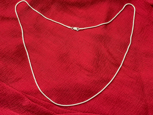 92.5 silver stylish men’s chain 24 inches