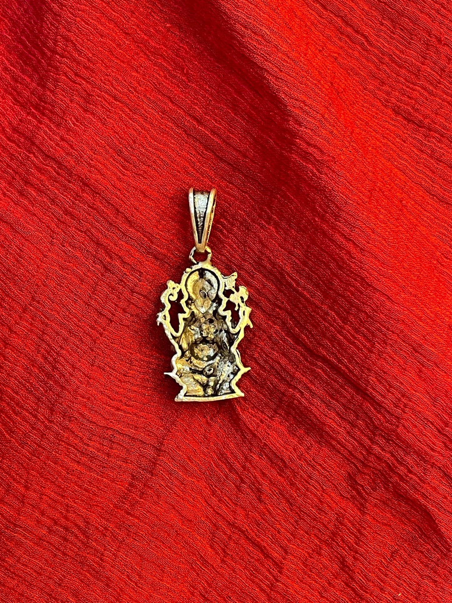 92.5 Silver Oxidised Ganesha Design Pendant for Men & Women – Traditional Finish