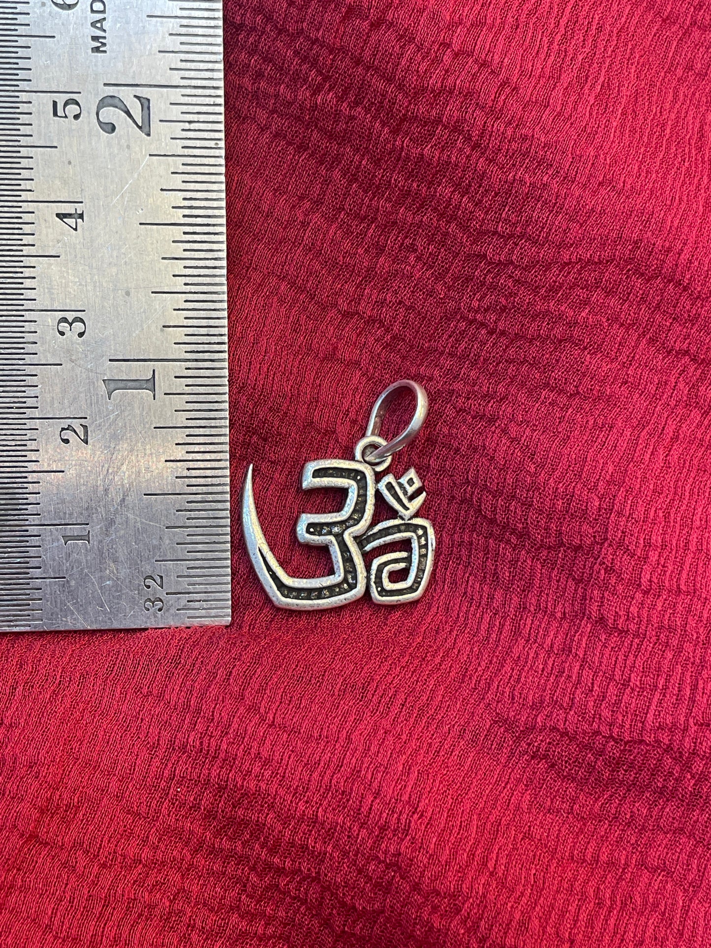 92.5 Silver Aum Pendant for Men & Women | Om Sacred Symbol | Traditional Spiritual Jewellery