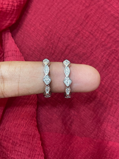 Silver White Stone Toe Rings