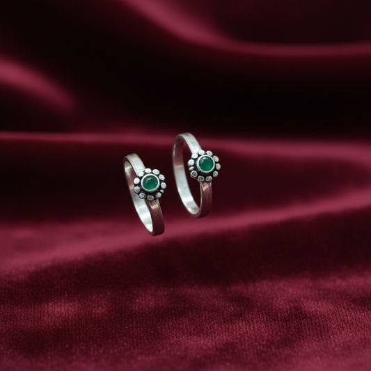 92.5 Silver Green Stone Toe Rings for Women | Adjustable Traditional Daily Wear Jewellery