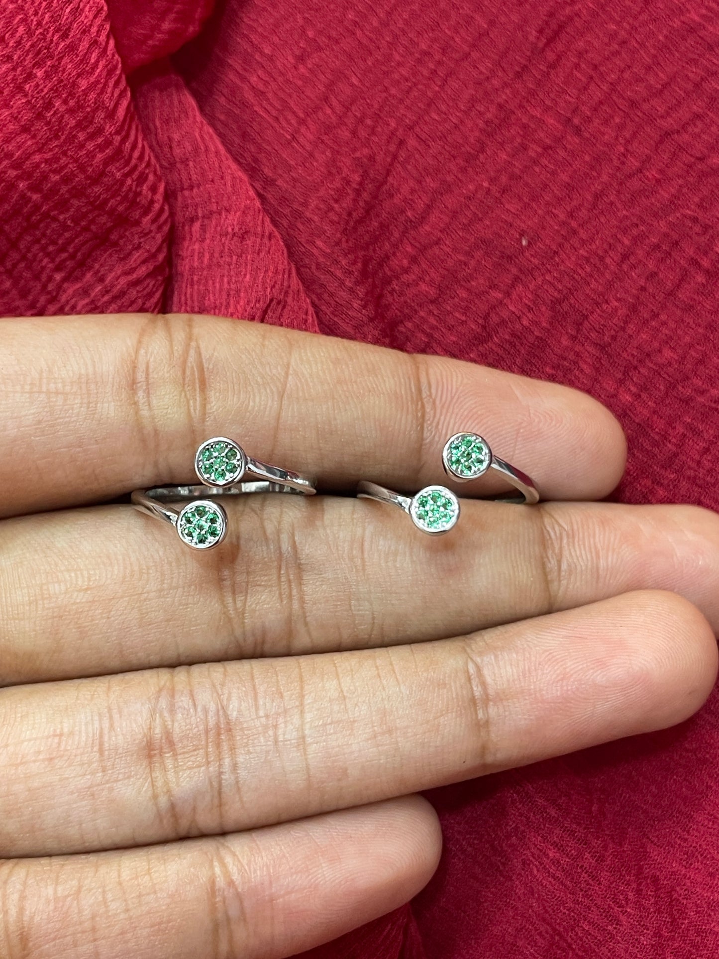 Silver Green Stone Toe Rings
