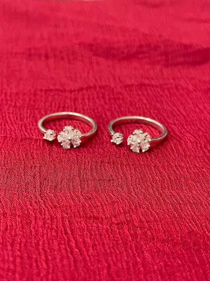 92.5 Silver Flower Stone Toe Rings | Stylish Elegant Design | Jewellery