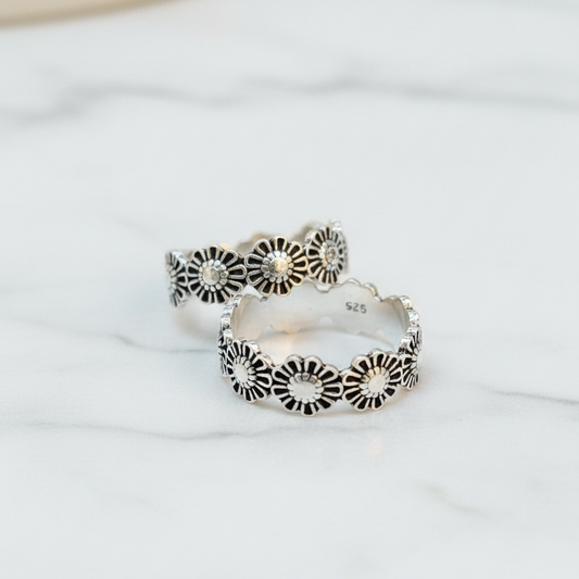 92.5 Silver Toe Rings for Women | Sunflower Oxidised Design | Traditional Jewellery