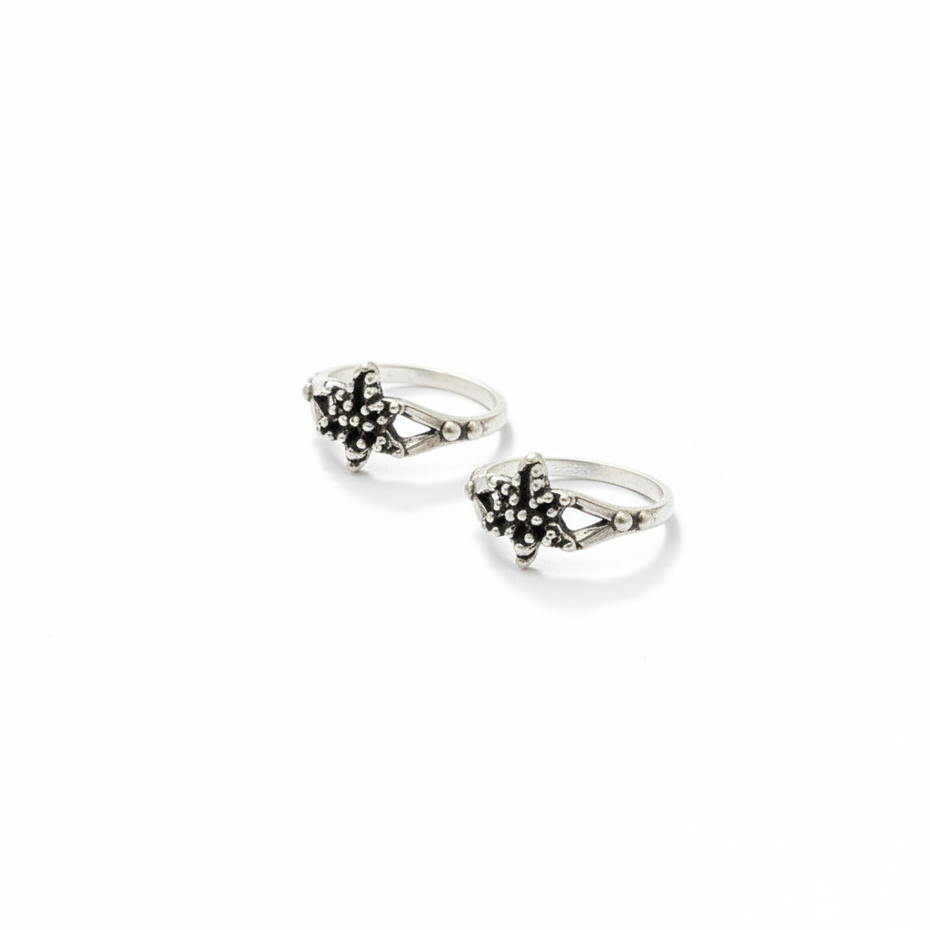 92.5 Silver Oxidised Leaf Toe Rings | Elegant Nature Design | Jewellery