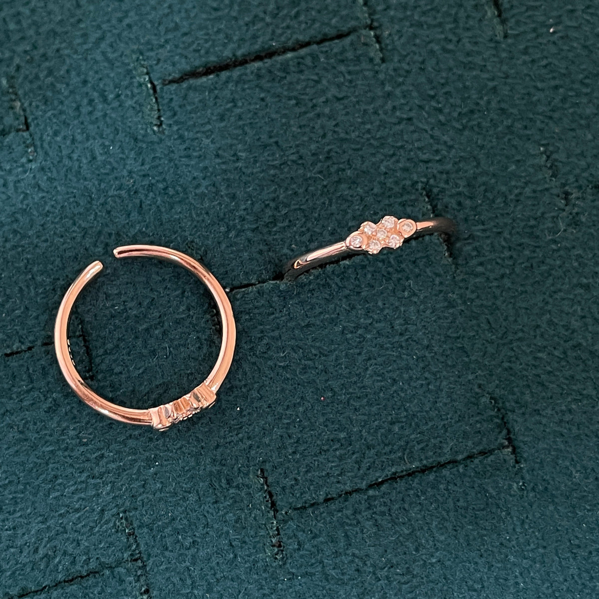 92.5 Silver Rose Gold Plated White CZ Geometric Toe Rings