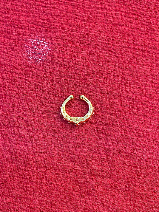 92.5 silver classy gold plated white stone septum