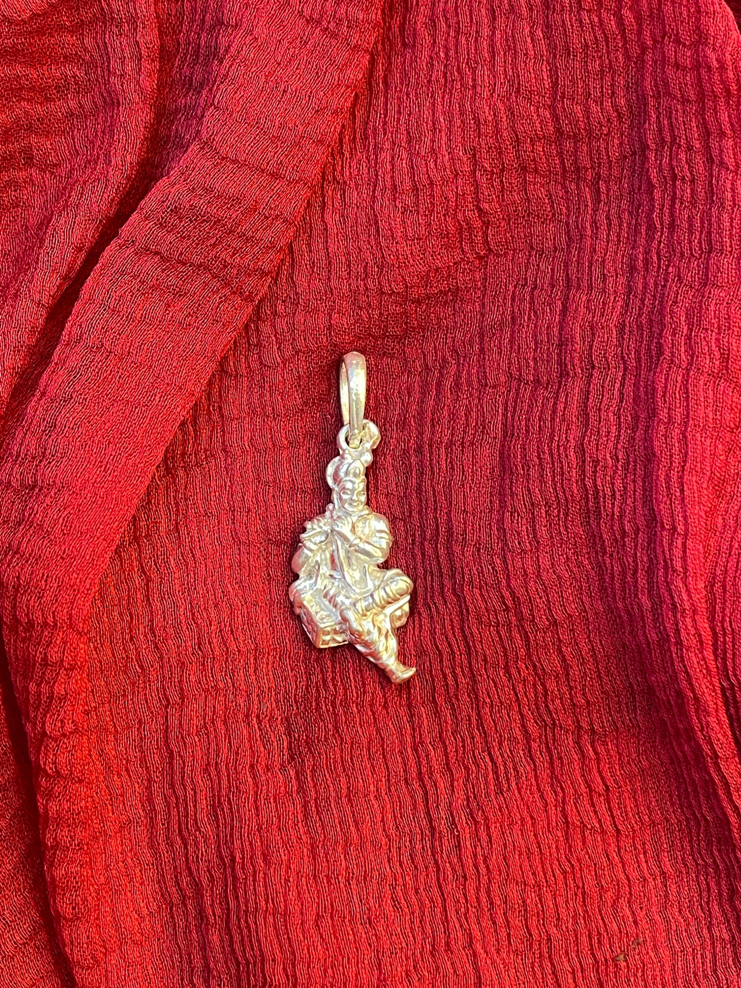 92.5 Silver Krishna Design Pendant for Men & Women – Traditional Finish