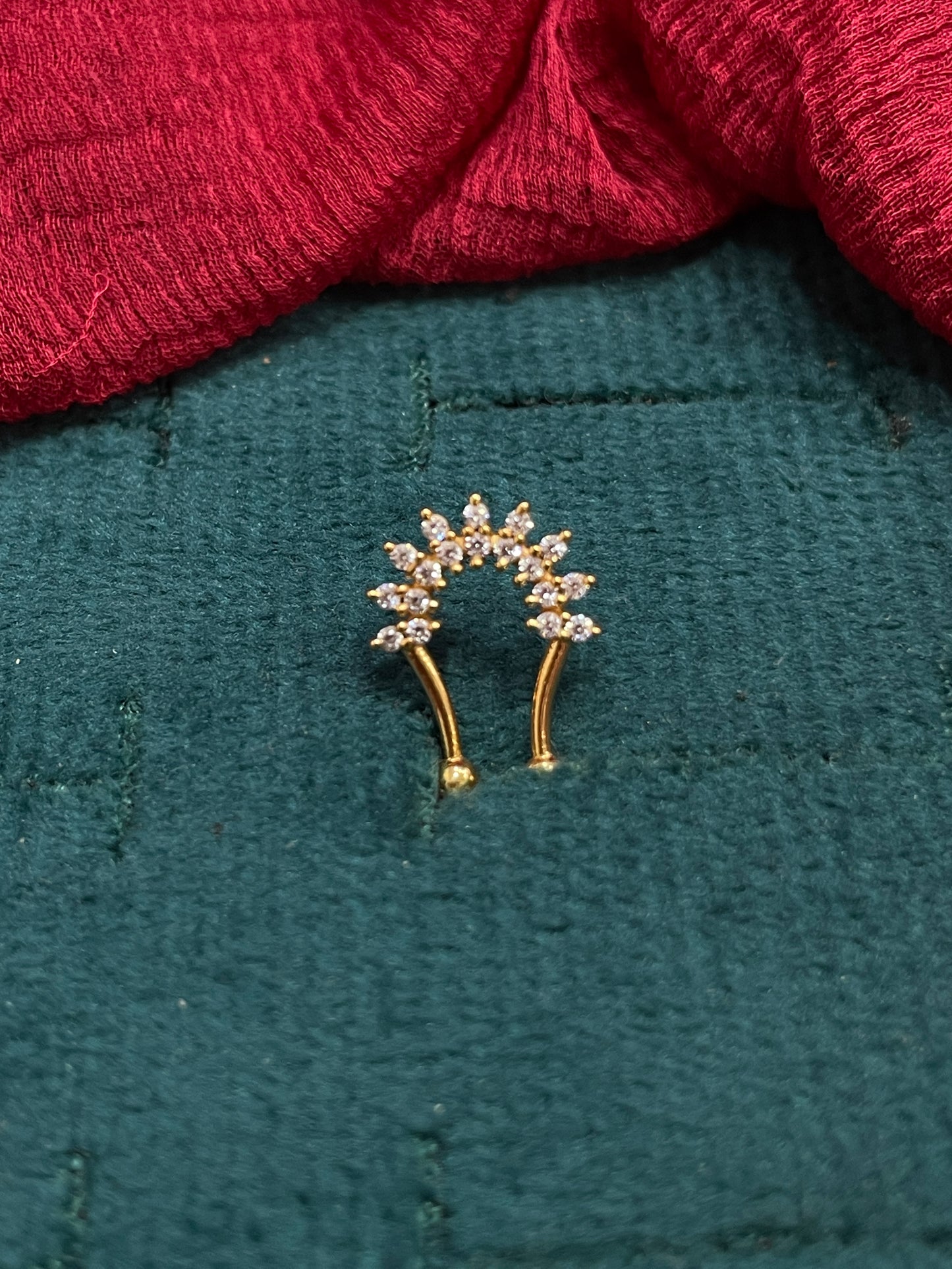 925 Silver Gold Plated 9 Petal Septum