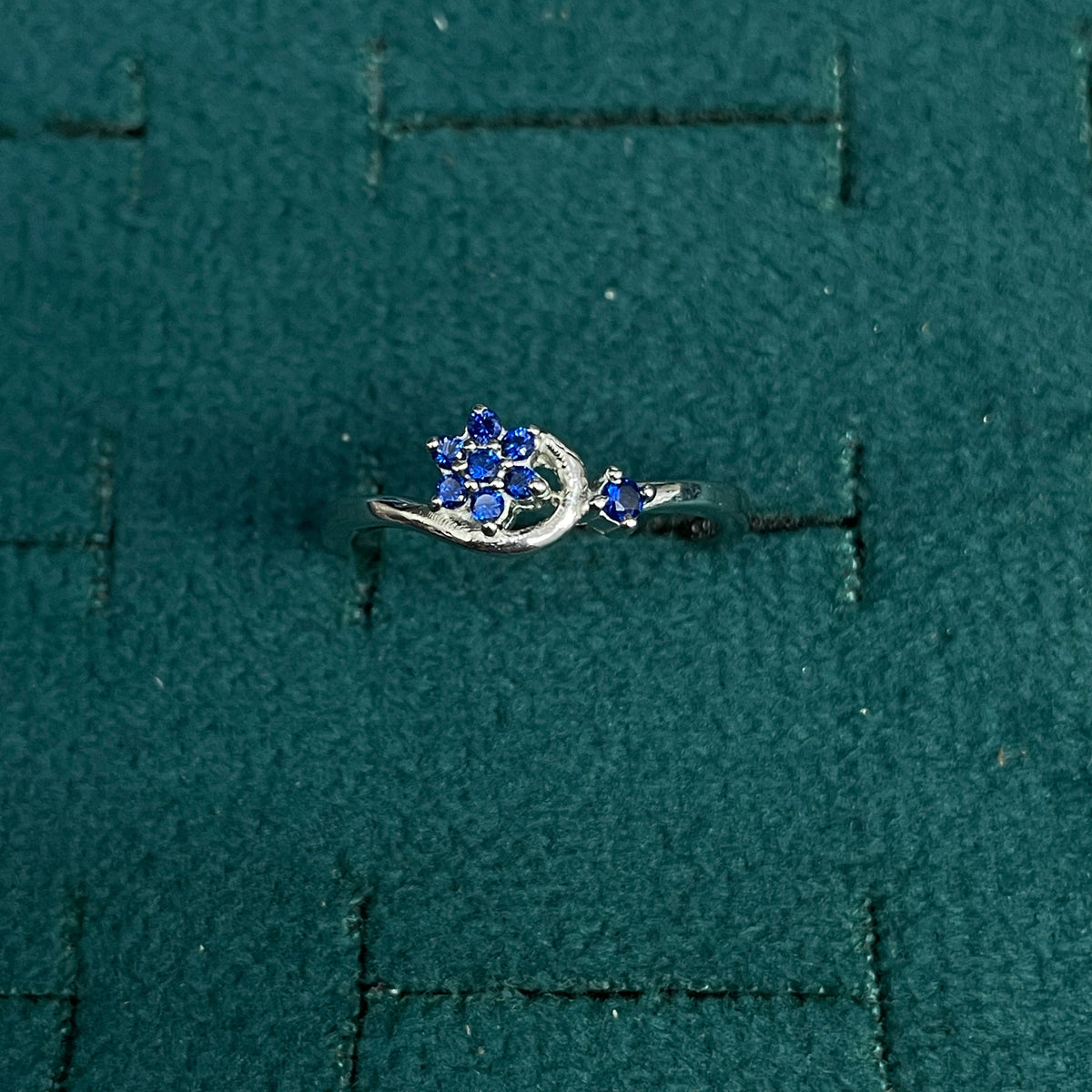 92.5 Silver Blue Stone Floral Ring for Women - Size 14