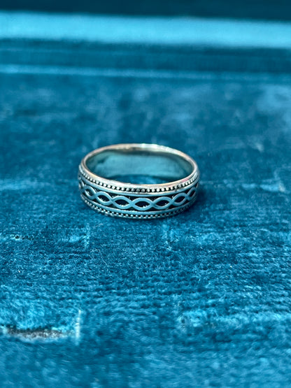 92.5 Silver Oxidised Men’s Ring Size 19 | Stylish Vintage Design | Elegant Jewellery