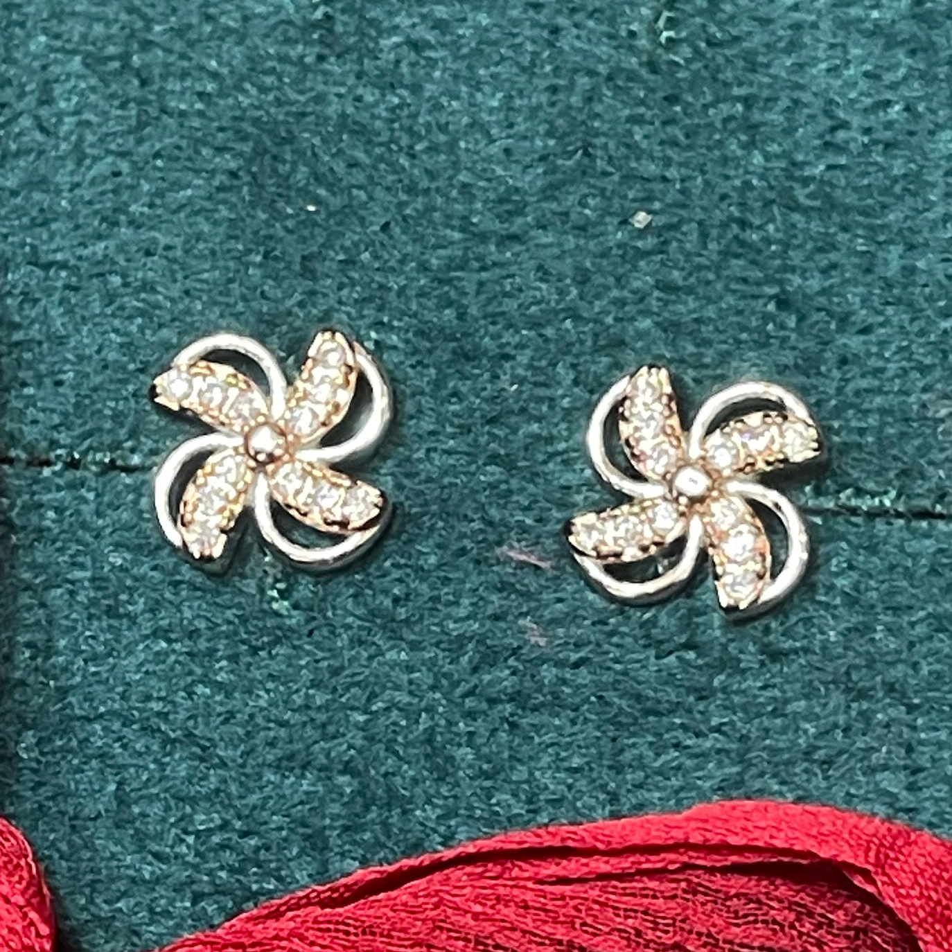 92.5 Silver Rose Gold Plated Stylish Earrings for Women | Elegant Modern Design | Trendy Jewellery
