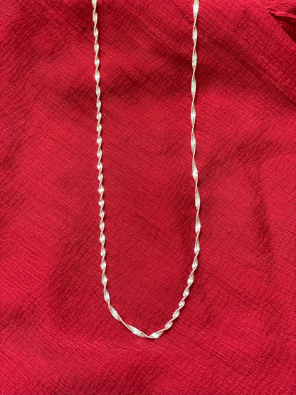 92.5 silver twisted chain 18 inches