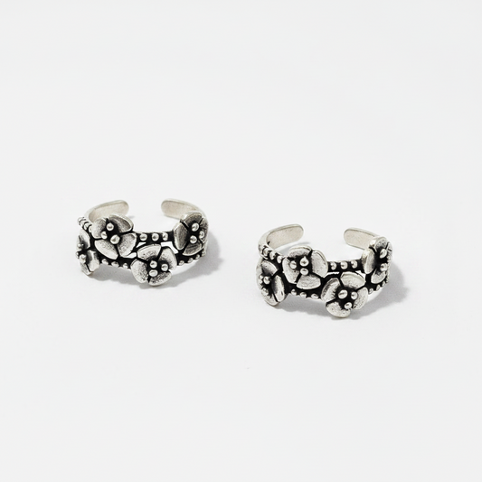 92.5 Silver Oxidised Flower Toe Rings | Stylish Vintage Floral Design | Jewellery