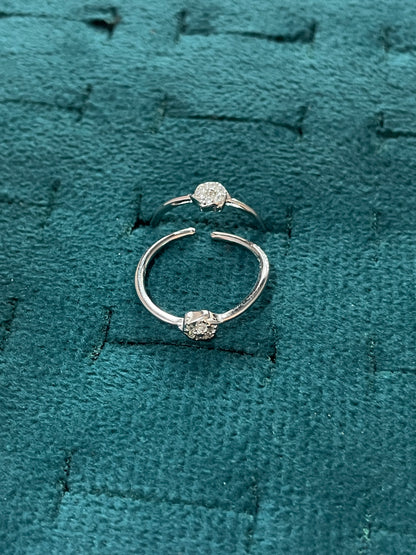92.5 Sterling Silver Dainty Flower Toe Rings for Women | Floral Elegant Design