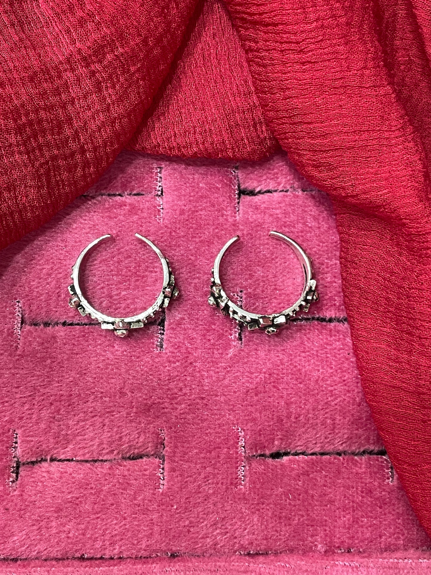 92.5 Silver Oxidised Floral Toe Rings | Classy Elegant Design | Jewellery