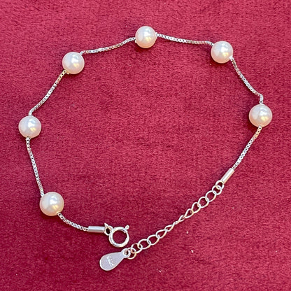 92.5 Sterling Silver Floating Pearl Station Bracelet for Women