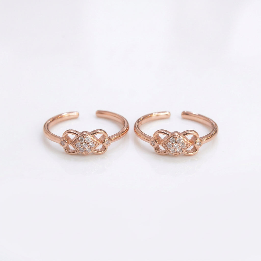 92.5 Silver Rose Gold Plated White CZ Square Loop Toe Rings
