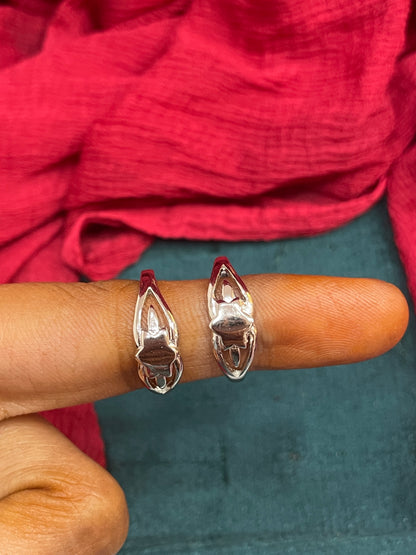 92.5 Silver Flower Toerings