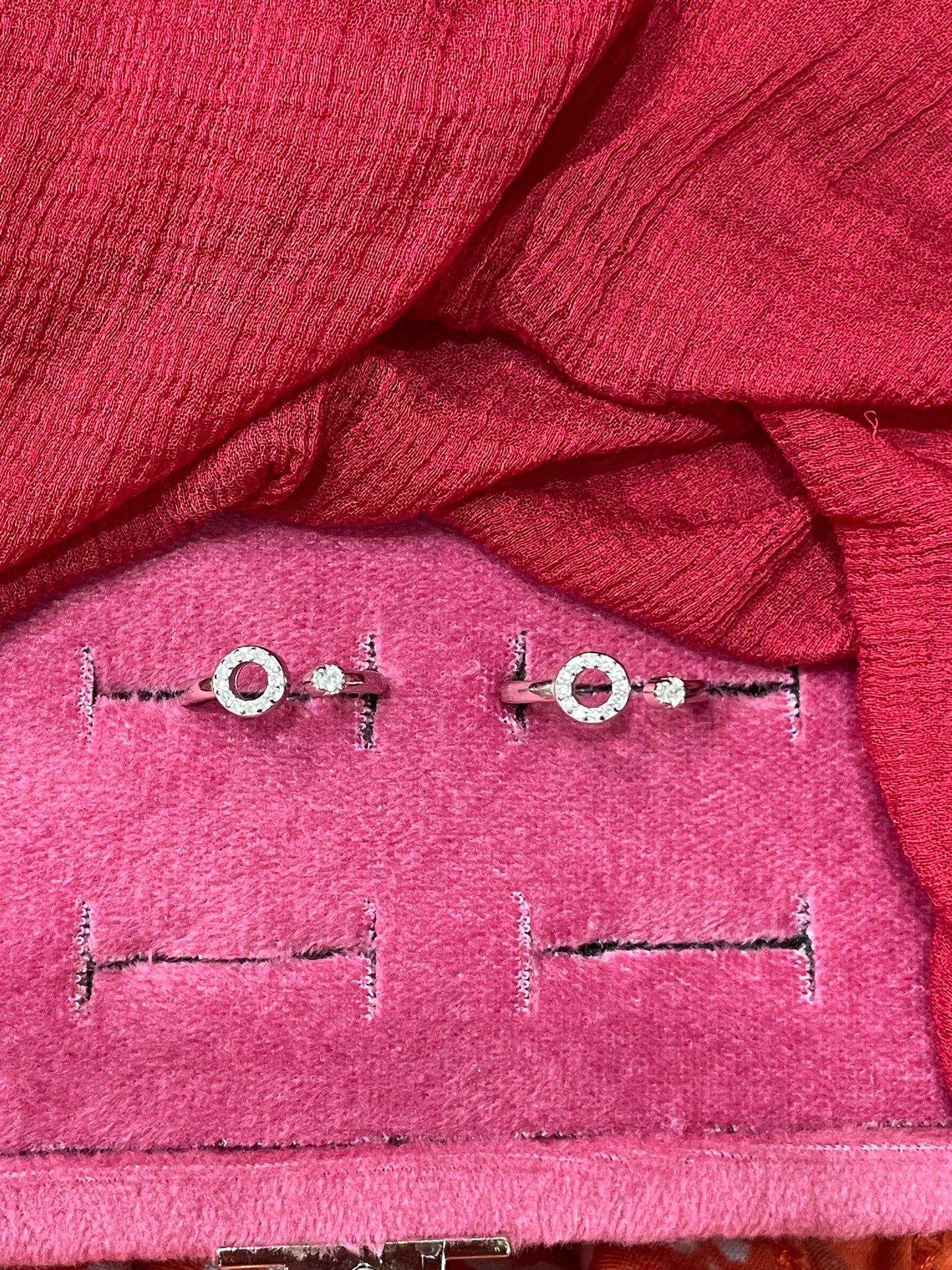 92.5 Silver Round White Stone Toe Rings | Premium Classy Design | Jewellery