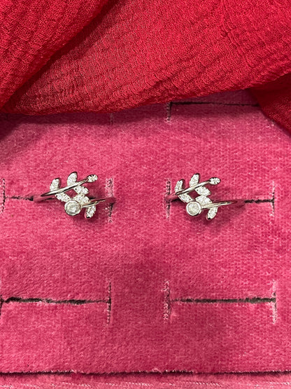 92.5 Silver Leaf Toe Rings | Elegant Nature Inspired Design | Jewellery