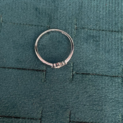 92.5 Sterling Silver Diamond-Frame Clover Finger Ring