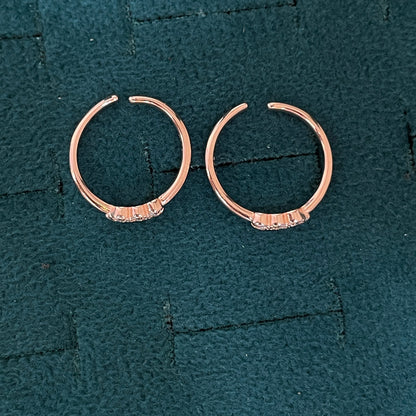 92.5 Silver Rose Gold Plated White CZ Chevron Toe Rings