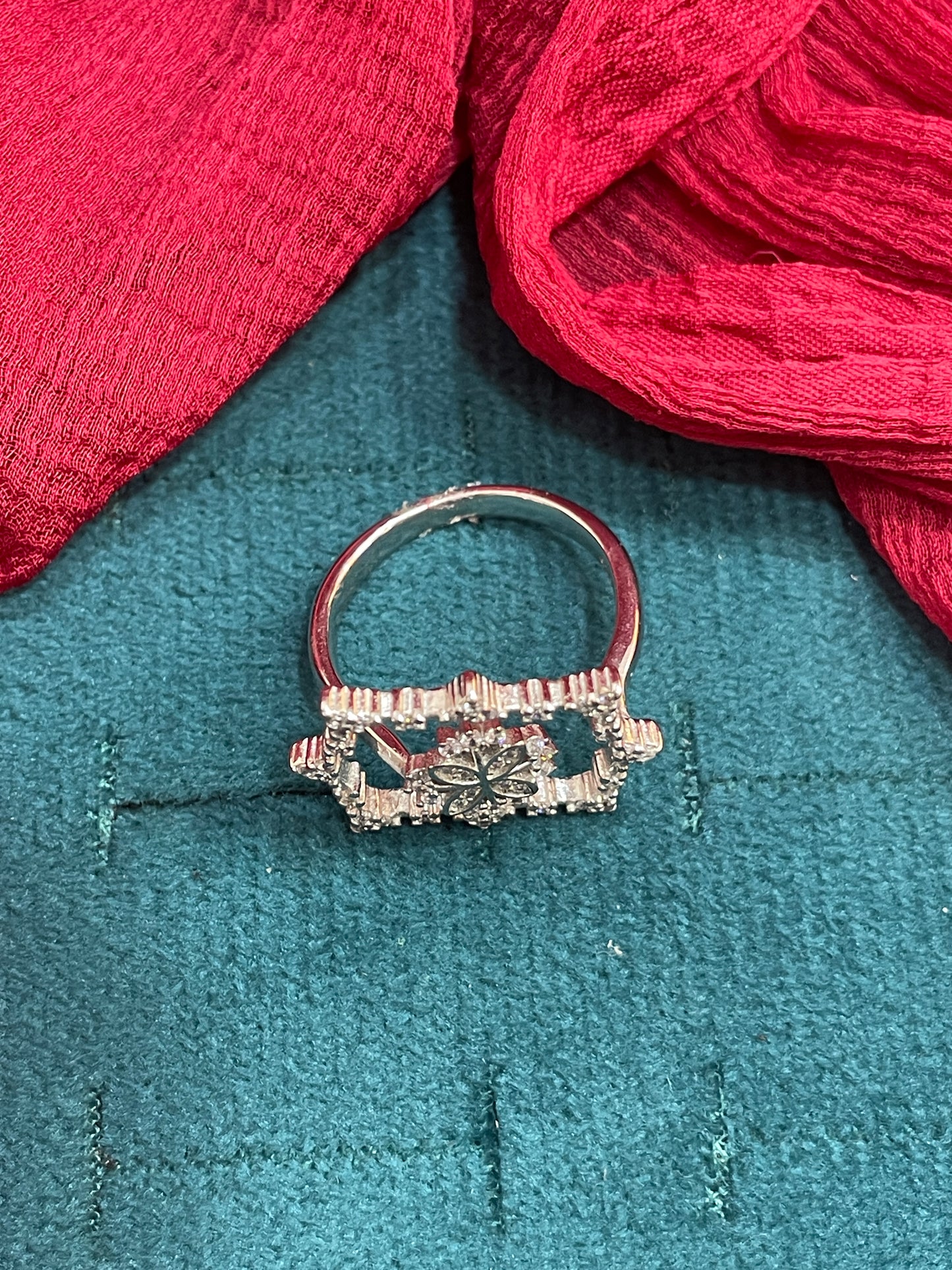 92.5 Silver Classy Stylish Ring for Women Size 17 | Elegant Contemporary Design | Premium Jewellery