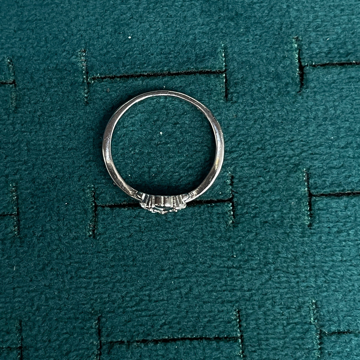 92.5 Silver Clear Stone Chevron Ring for Women - Size 14