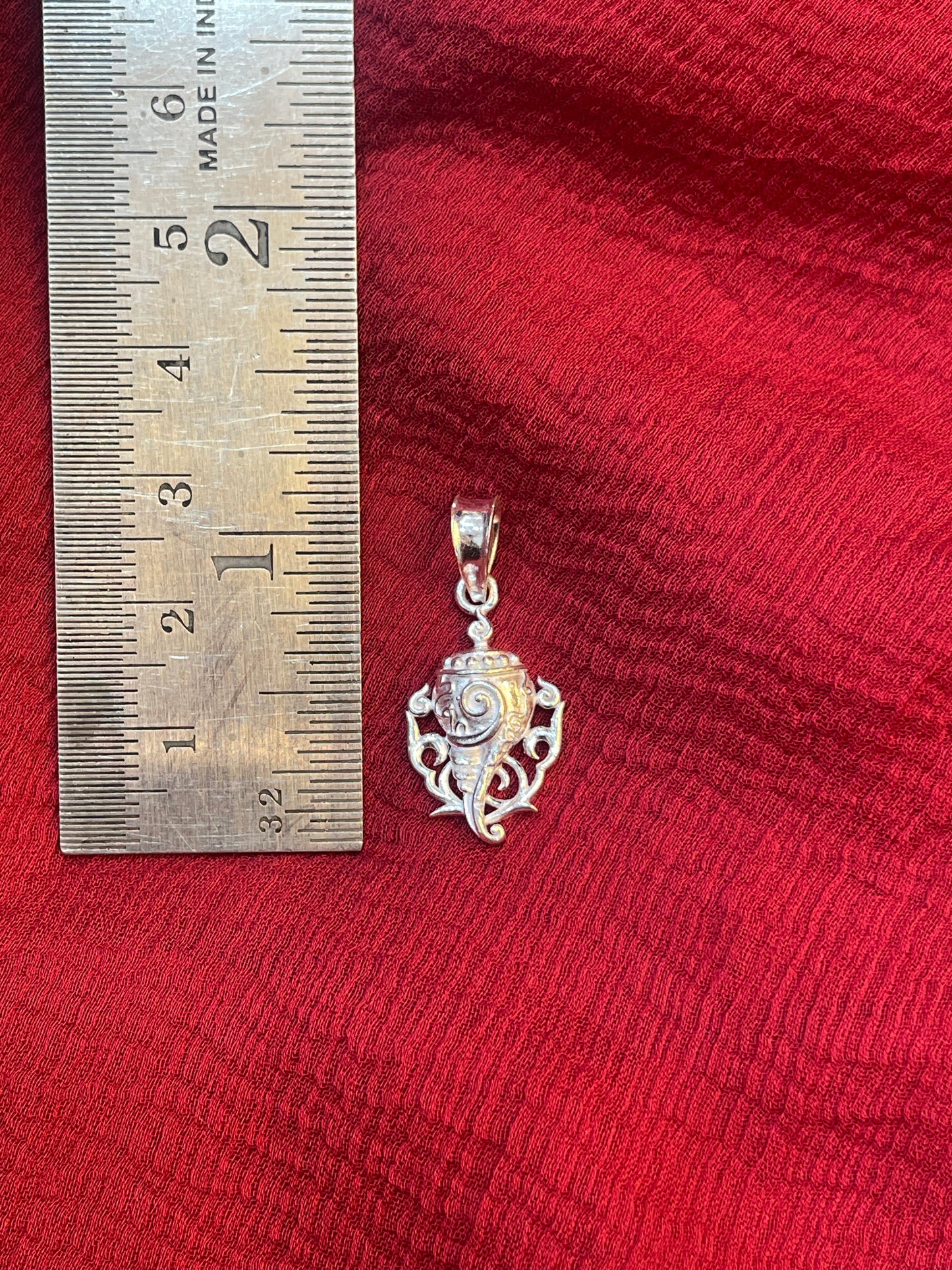 92.5 Silver Shankh Pendant for Men & Women | Sacred Conch Symbol Design | Spiritual Jewellery
