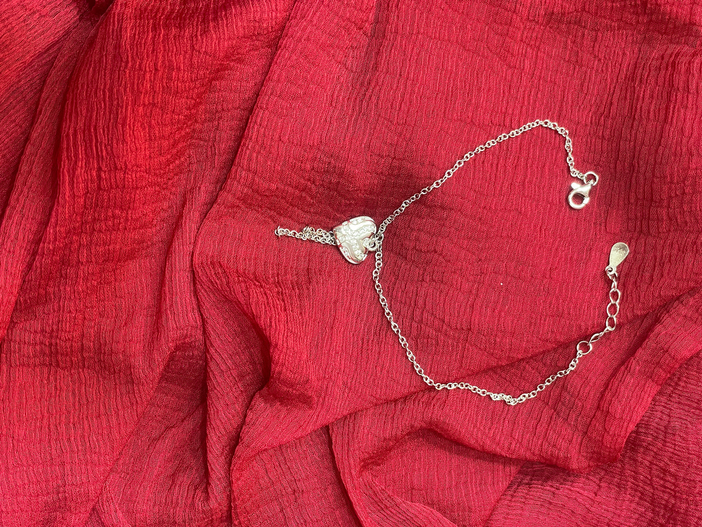 92.5 Silver Minimal Heart Hanging Bracelet for Women 7.5 Inches | Stylish Dangle Design | Elegant Jewellery