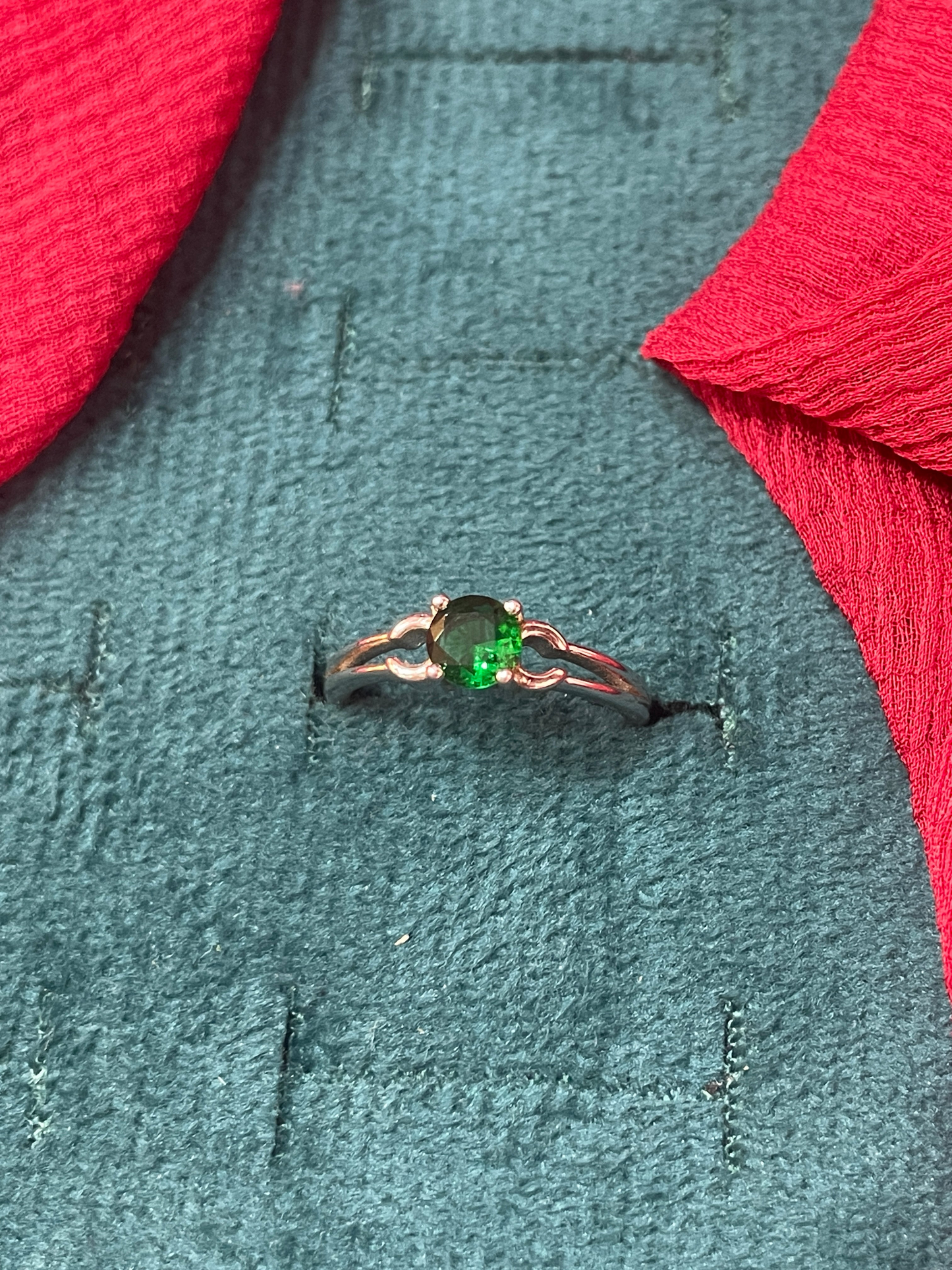 92.5 Silver Green Stone Ring for Women Size 9 | Stylish Vibrant Design | Elegant Fashion Jewellery