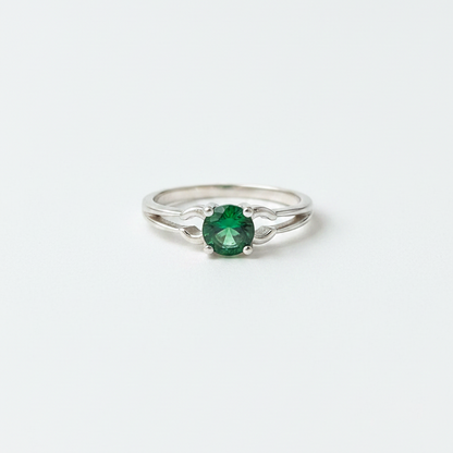 92.5 Silver Green Stone Ring for Women Size 9 | Stylish Vibrant Design | Elegant Fashion Jewellery
