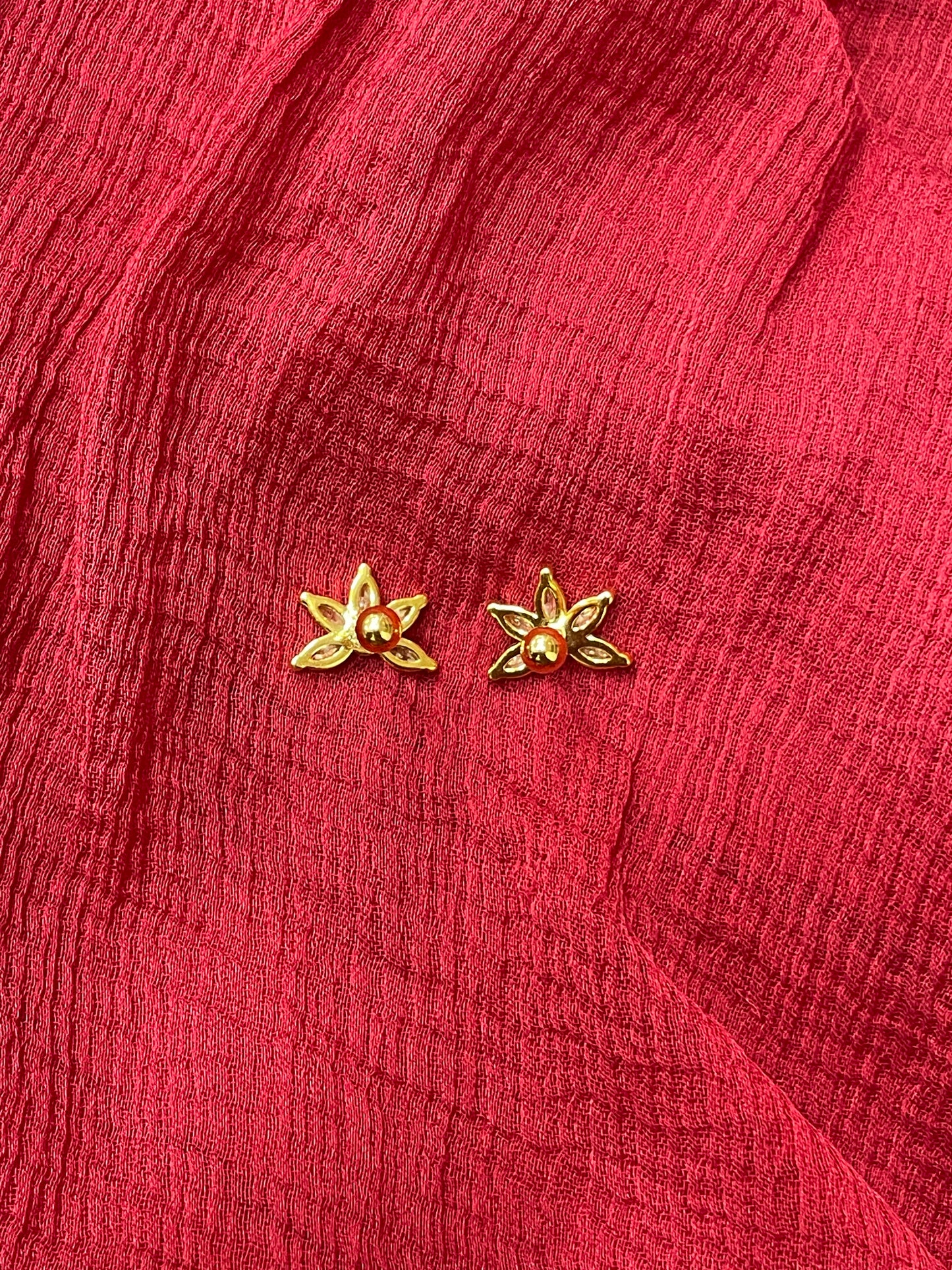 92.5 Silver Gold Plated Five Leaf Centre Stone Earrings | Premium Sparkle Design | Jewellery