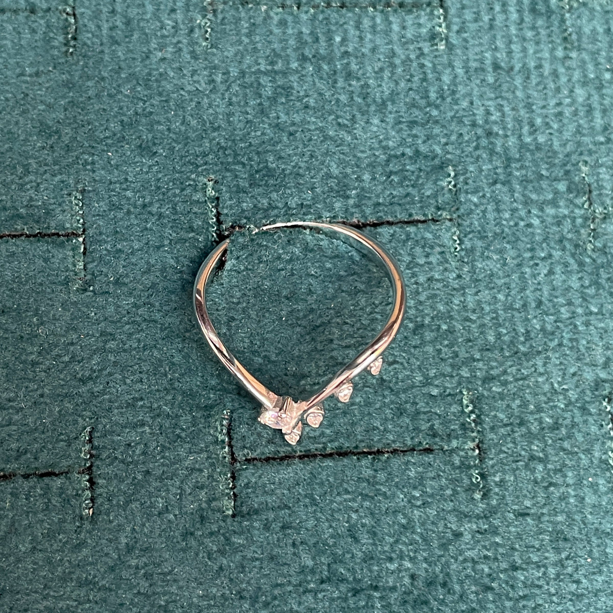 92.5 Sterling Silver Tiara Crown Finger Ring