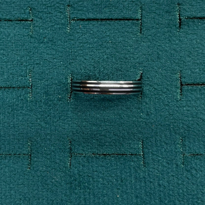 92.5 Silver Triple Black Stripe Band Ring - Size 20