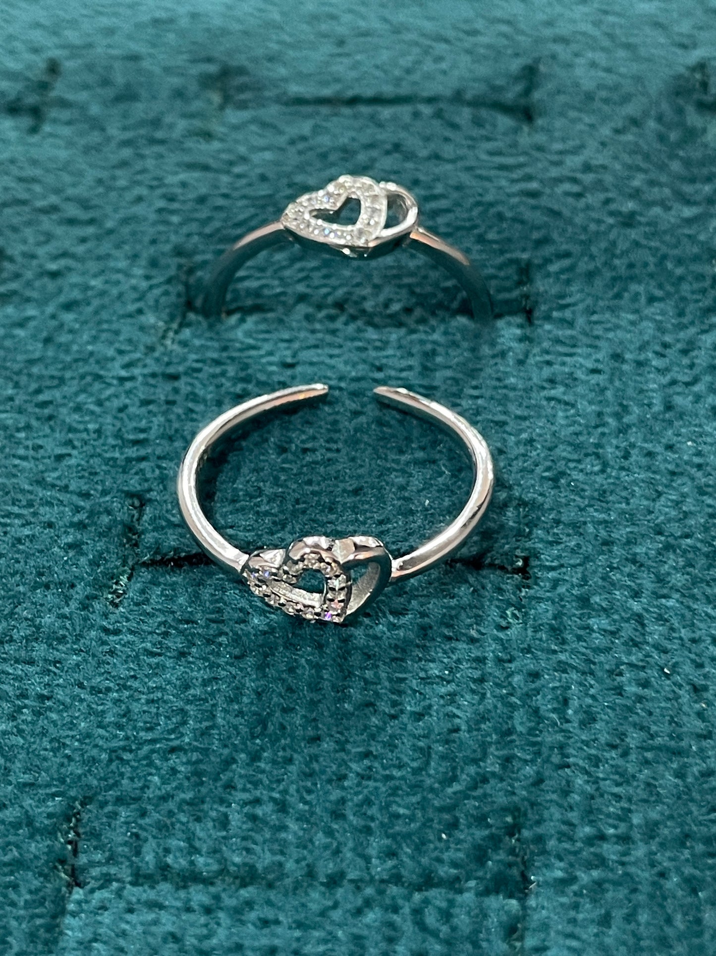 92.5 Sterling Silver Heart Toe Rings for Women | Romantic Elegant Design