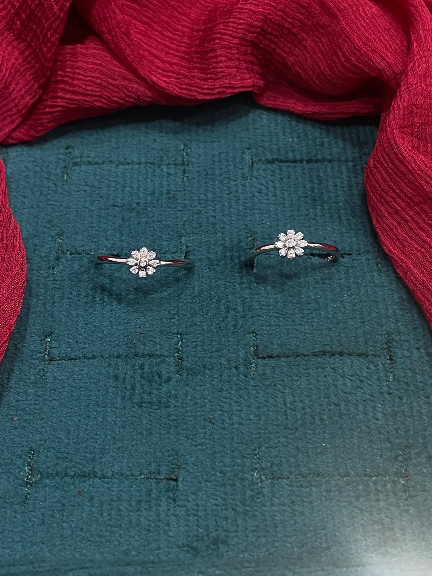 925 Silver Flower Toe rings