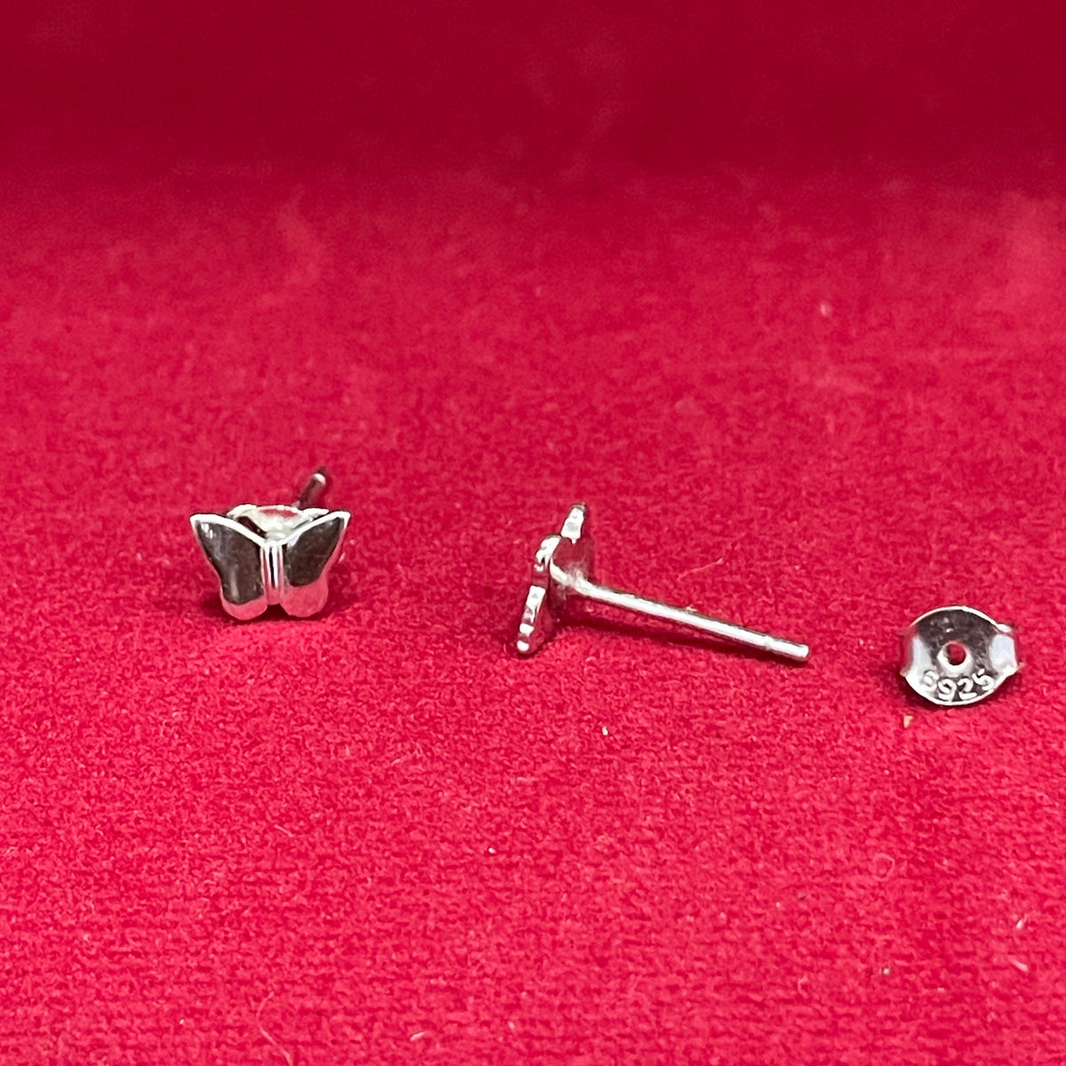 92.5 Sterling Silver Plain Polished Butterfly Stud