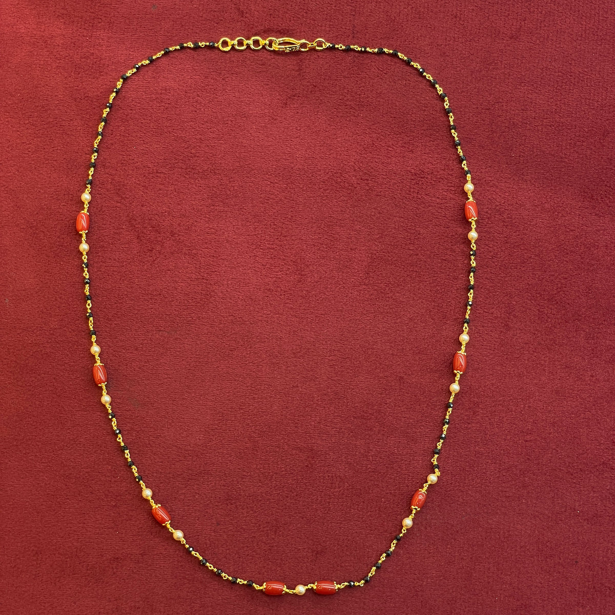 92.5 Silver Gold Plated Black Bead Coral Pearl Necklace for Women