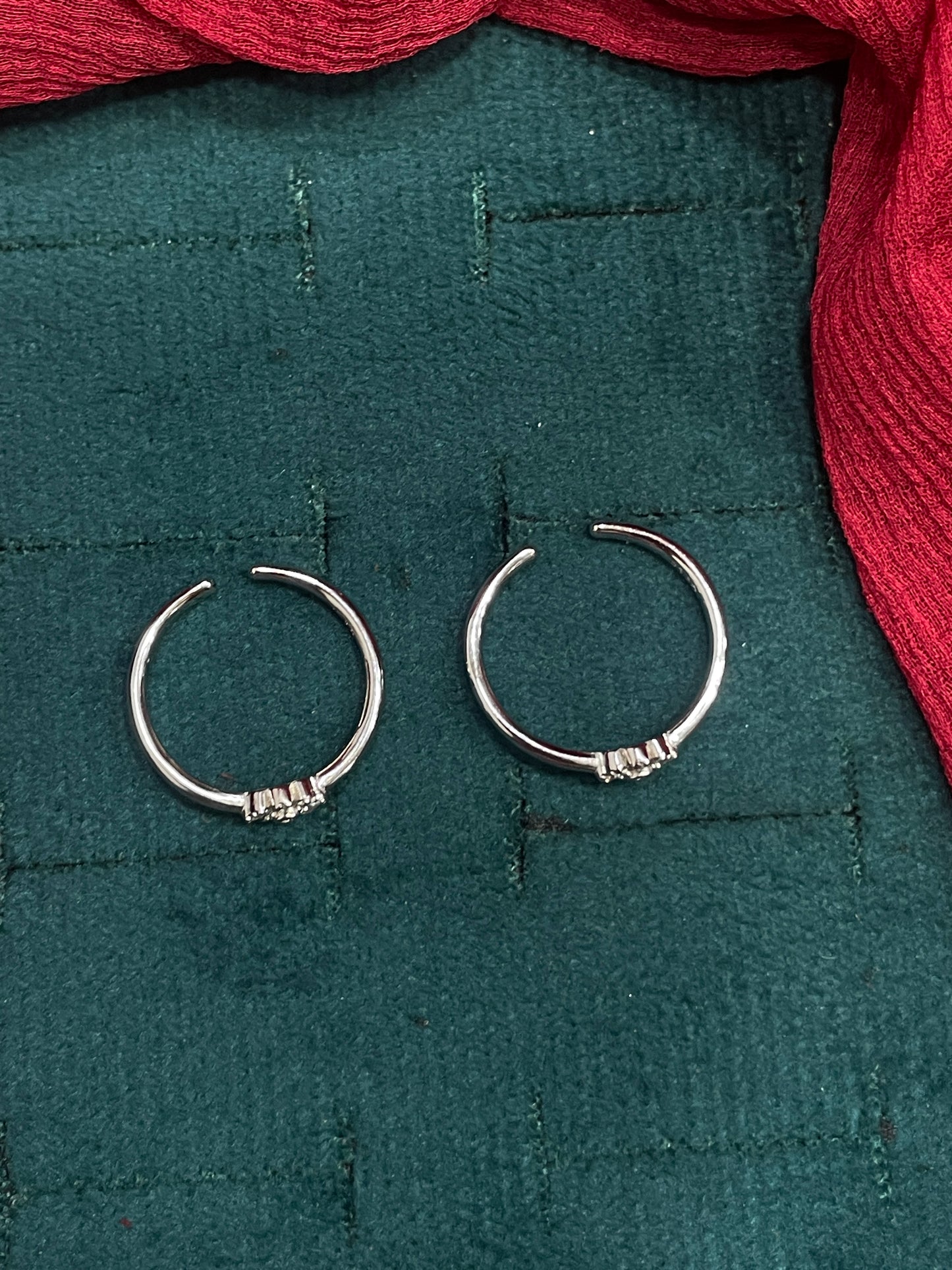 925 Silver Flower Toe rings