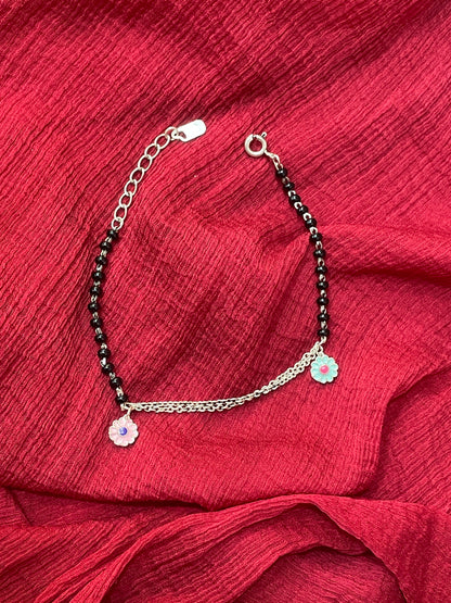 92.5 Silver Flower Black Beads Bracelet for Women 7.5 Inches | Stylish Elegant Design | Daily Wear Jewellery